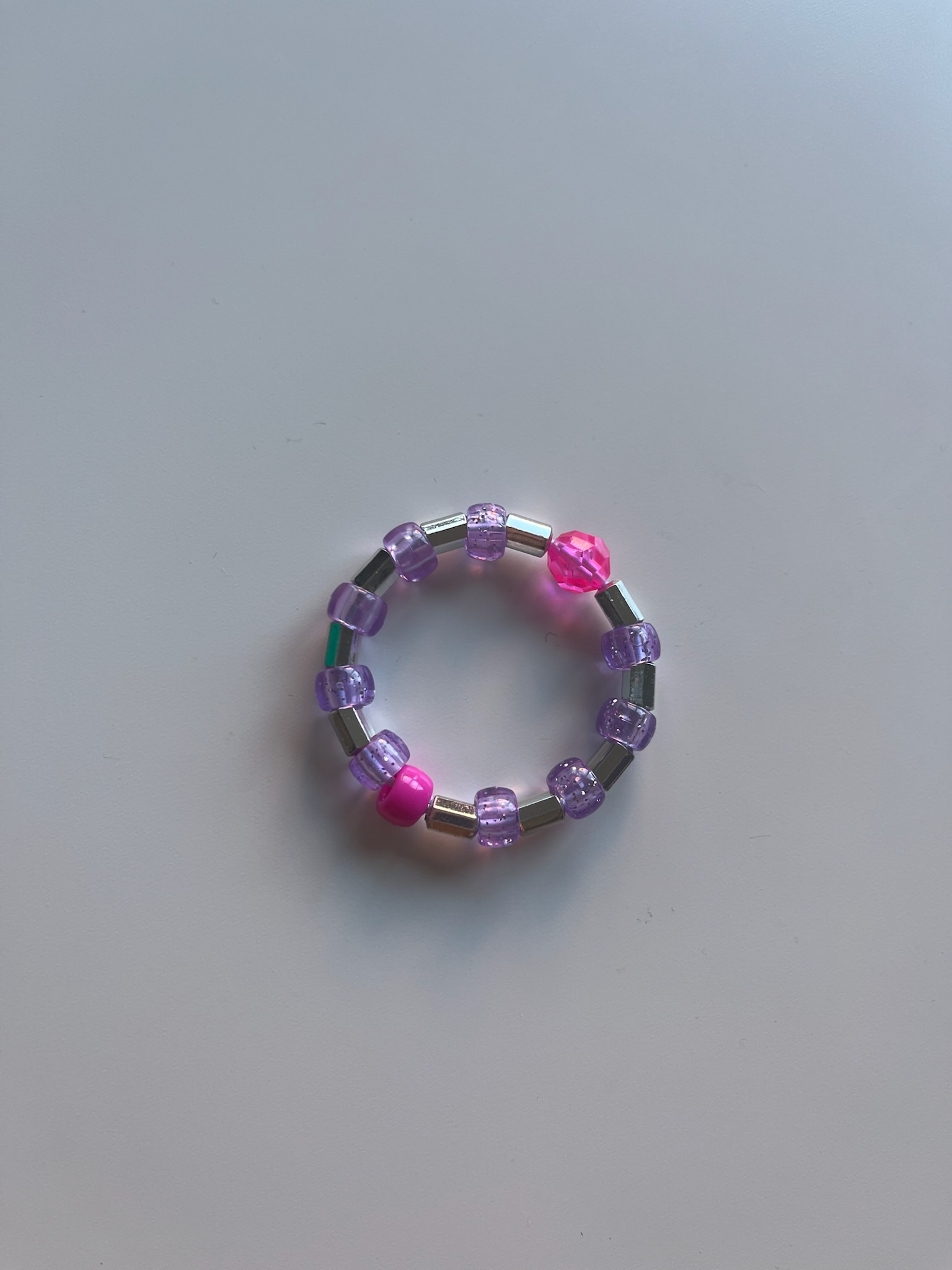Armband 03 – handgjord skapelse av Alma och Emilia